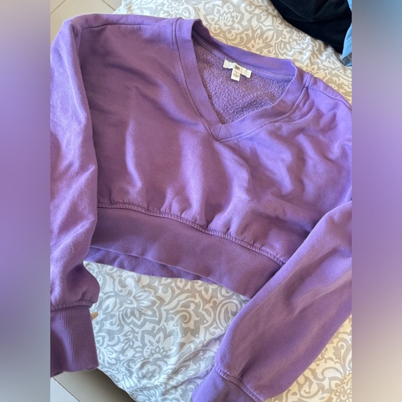 Small cropped top sweater - Picture 1 of 3